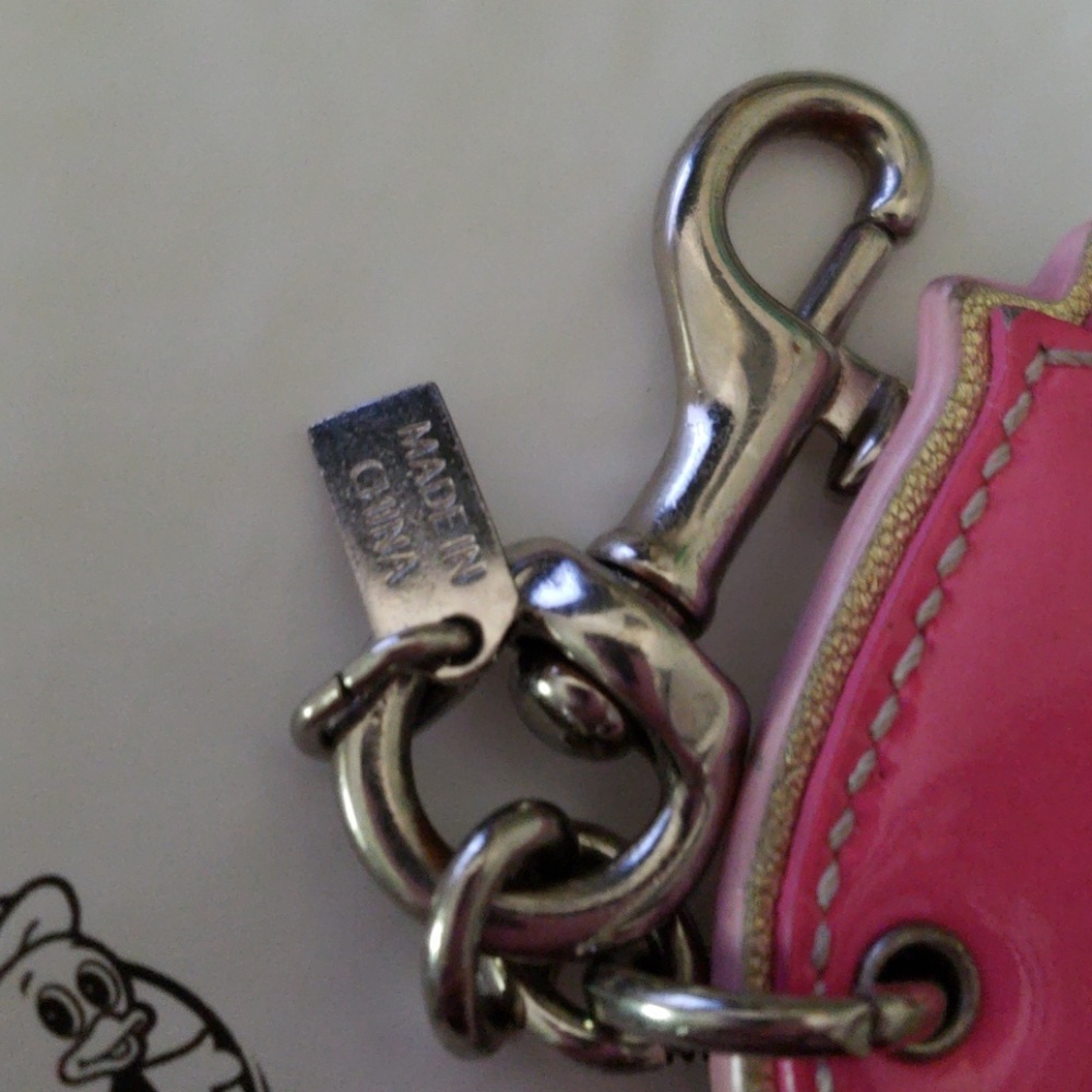 Coach Pig Keychain - Picture 5 of 5